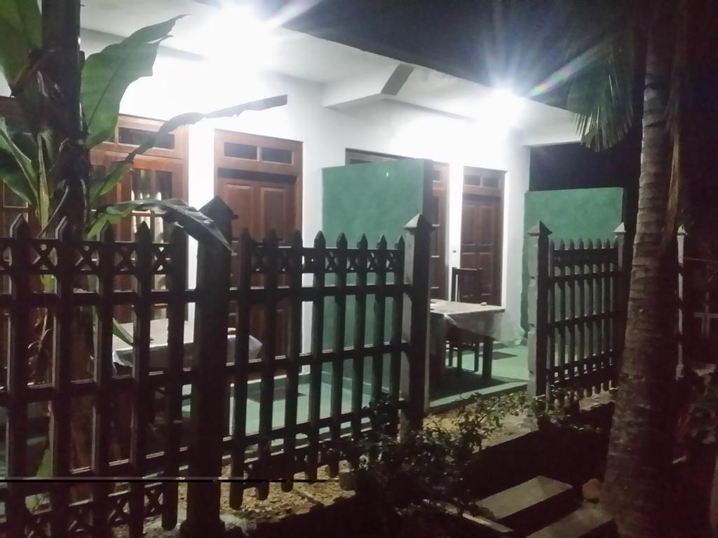 White Heart Ella Exterior foto