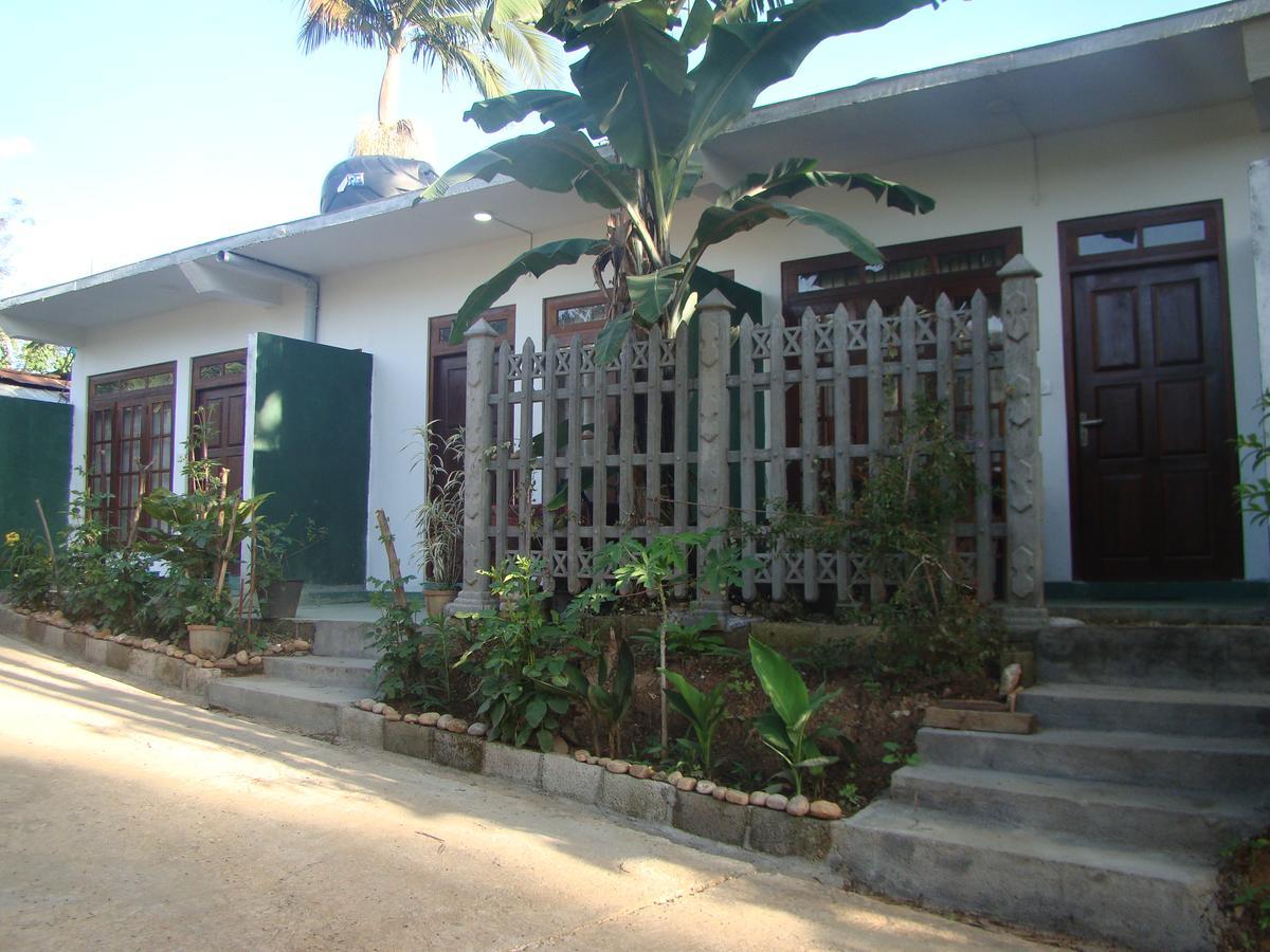 White Heart Ella Exterior foto